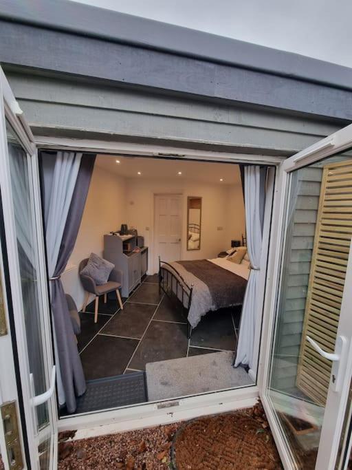 ブラントンThe Den - A Modern, Quirky, Self Contained Unitアパートメント エクステリア 写真